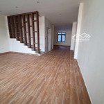 Cho thuê nhà riêng nguyên căn ngõ phố yên hòa - cầu giấy. dt 50m2*5t*mt 4m. giá 16tr/th