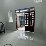 Cho thuê nhà dt 60m2 chợ tân long