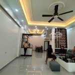 Phước long b kế cđ công thương - 2 tầng 100m2 hẻm xe hơi 8m. nội thất sang trọng. nhỉnh 5 tỷ