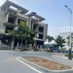 Bán nhà xây thô diện tích (7x18m) giá bán 25 tỷ, dự án mystery villas quận 2