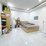 Phòng trọ 30m2 đường tân trang quận tân bình