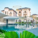 Căn biệt thự đơn lập 490m2 sol villas, view hồ bơi, bán gấp 42 tỷ. lh: 0902 802 803