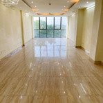 Cho thuê nhà mp cổ linh, 85m2x7t, có thang máy