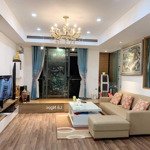 Bán gấp căn hộ 3 ngủ 111m2 tầng cao view đẹp, sẵn sổ đỏ tòa n04b ngoại giao đoàn