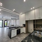 Cho thuê nguyên căn biệt thự liền kề tại vinhomes marina