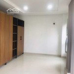 Cho thuê căn hộ 60m2 khu đô thị vạn phúc city, giá 8triệu