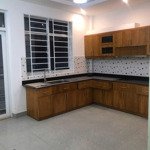 Cho thuê mặt bằng làm văn phòng, dt 110m2, giá thuê 10 triệu/ tháng, lh: 0934.933.978