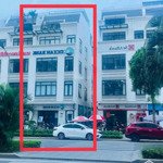 Bán shophouse giá rẻ trung tâm quận, mặt tiền 6m, xây 6 sàn, kinh doanh cho thuê được ngay