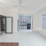 Căn hộ 40m2 trịnh văn bô, full đồ, để ôtô miễn phí, ở được luôn