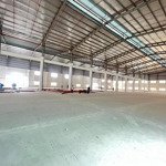 Cho thuê kho xưởng 5200m2 trong kcn tại xã lương bình, huyện bến lức, tỉnh long an