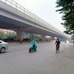 Giá nhà phố rẻ như trong ngõ nhà mặt phố phạm văn đồng vỉa hè kinh doanh cực tốt 95m chỉ 22 tỷ