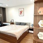 Cho thuê căn hộ cao cấp tại sunshine center, 16 phạm hùng