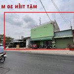 Chính chủ bán nhà xưởng 3 tầngdiện tích1400m2 ngang 30m gần chợ hóc môn đang cho thuê 45 triệu/tháng