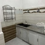 1 tỷ nhỉnh có nhà quận 6 3 tầng 2 pn 2 wc sổ hồng riêng.