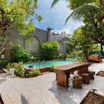 Cho thuê villa sân vườn 5pn dạng mái thái sân vườn hồ bơi rộng