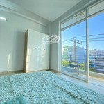 Phòng studio full nội thất 40m2 có ban công ngay cầu rạch chiếc 4 triệux