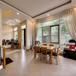 Nhà hẻm nguyễn công trứ như một villa mini giữa lòng thành phố