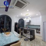 Cho thuê biệt thự 150m², full nội thất đẹp, 3 phòng ngủ view biển hồ 24,5ha