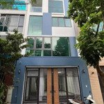 Cho thuê nhà nguyễn trãi, ngã tư sở, royal city. dt 100m2, mt 6m, 6 tầng thông sàn, thang máy 60tr