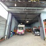 Rẻ (11 tỷcó thương lượng- 297,4m2) bán kho xưởng đường xe tải cách quốc lộ 1k chỉ 200m, gần chợ đông hòa