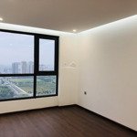 Chính chủ bán gấp căn hộ mua cho con gái 87m2 tầng 20 tòa diamond view hồ starlake trong tháng