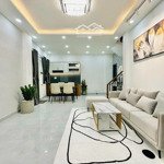 Bán nhà riêng phan đăng lưu,phú nhuận.giá 2,1ty/23m2 ( sổ hồng riêng) 0782347321