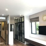 Bán nhà phố lakeview góc 147m2 siêu đẹp full nội thất giá chỉ 16 tỷ nhà hoàn thiện mất cả 5 tỷ