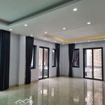 Bán gấp nhà võ chí công 70m2, 5 tầng, mặt tiền 5,2m, giá 23 tỷ