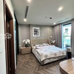 Tôi là chủ nhà bán căn hộ the manor tháp b 189m2 - 3 phòng ngủ- 2 vệ sinhfull thất cao cấp. giá bán 9 tỷ