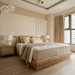 Căn duplex penthouse nhà thô,210m2, 4 phòng ngủ cửa tb, ban công đb - đn, tại iris garden, giá bán 7,99 tỷ