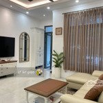 Cho thuê nguyên căn nhà phố lakeview city giá 38tr/th nội thất đẹp. lh 0917330220