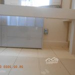 Phòng đẹp, tiện nghi 60m2 cửa sổ lớn 2 hướng, gần lotte, ao sen, hồ tây