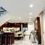 Siêu phẩm khu vip bàu cát 4 tầng - đường 10m - 150m2 ngang 9m - dân trí cao