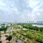 Bán gấp căn hộ chung cư 3 pn giá chỉ nhỉnh 1,7 tỷ , full nội thất xịn , view hồ tại kđt thanh hà