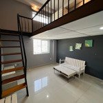 Duplex mới 100%, cửa sổ thoáng mát