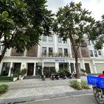 Bán shophouse 99m2 giá 2x tỷ, đối diện khu hành chính công tòa án đường vđ3 the manor central park