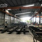 Cho thuê kho xưởng mặt tiền ql 1a quận 12 dt 2000m2 cao 9m 150tr