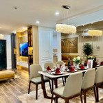 Chính chủ bán căn hộ chung cư 2 phòng ngủ tại chung cư sky park residence, quận cầu giấy, hà nội