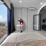 Căn hộ 60m2 dạng 1pn balcon full nt ngay ngã tư nguyễn văn trỗi gần cv, tiện đi q3 và sân bay tsn