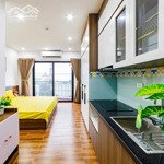 Penthouse văn tiến dũng có máy giặt riêng