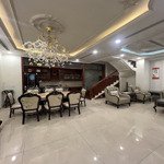 Cho thuê biệt thự 120m2 full đồ sang trọng - giá chỉ 25 triệu/tháng