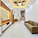 Bán gấp nhà: nguyễn cao - - diện tích : 35m2 - thiết kế : 5 tầng - giá chào : nhỉnh 5 tỷ