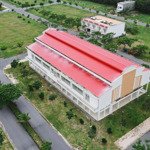 Bán lô đất đối diện trung tâm thương mại 100m2 liên hệ 0982.05.61.05