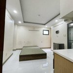 Studio cửa sổ thoáng, full nội thất