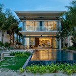 Chuyển nhượng beachfront villa 3 phòng ngủmelia hồ tràmdiện tích557m2 giá bán 40 tỷ