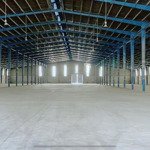 Cho thuê 10000m2 kho trong kcn phú mỹ, kho chuẩn đẹp