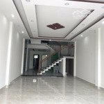 Nhà hoà xuân- 100m2- 4pn - đường 10m5- nhà mới xây chưa ai ở