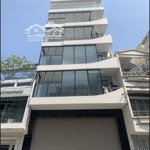 Cho thuê tòa văn phòng 5 tầng có thang máy mặt tiền siêu đẹp ngang gần 14m đường nguyễn văn linh