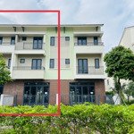 Bán nhà view sông căn áp góc 90m2 lời ngay 2 tỷ - kđt centa city từ sơn - cách long biên 6km