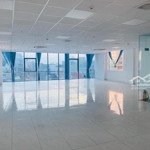 Cho thuê văn phòng quận phú nhuận, đường lê quý đôn,diện tích160m2, giá thuê 52 triệu /th. 0975 022 587